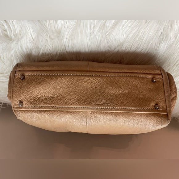 Prada Vitello Daino Side Pocket Tote Authentic  - Cream Color - Picture 7 of 11